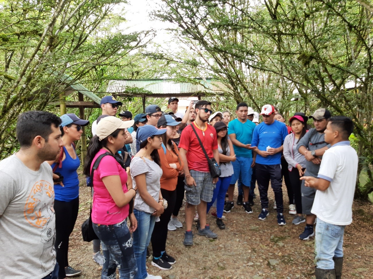 Importancia De Las Salidas De Campo biotecnologia.utn.edu.ec